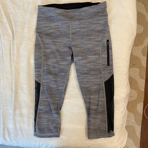Bundle 2 Lululemon sun runner crop leggings - Picture 5 of 16